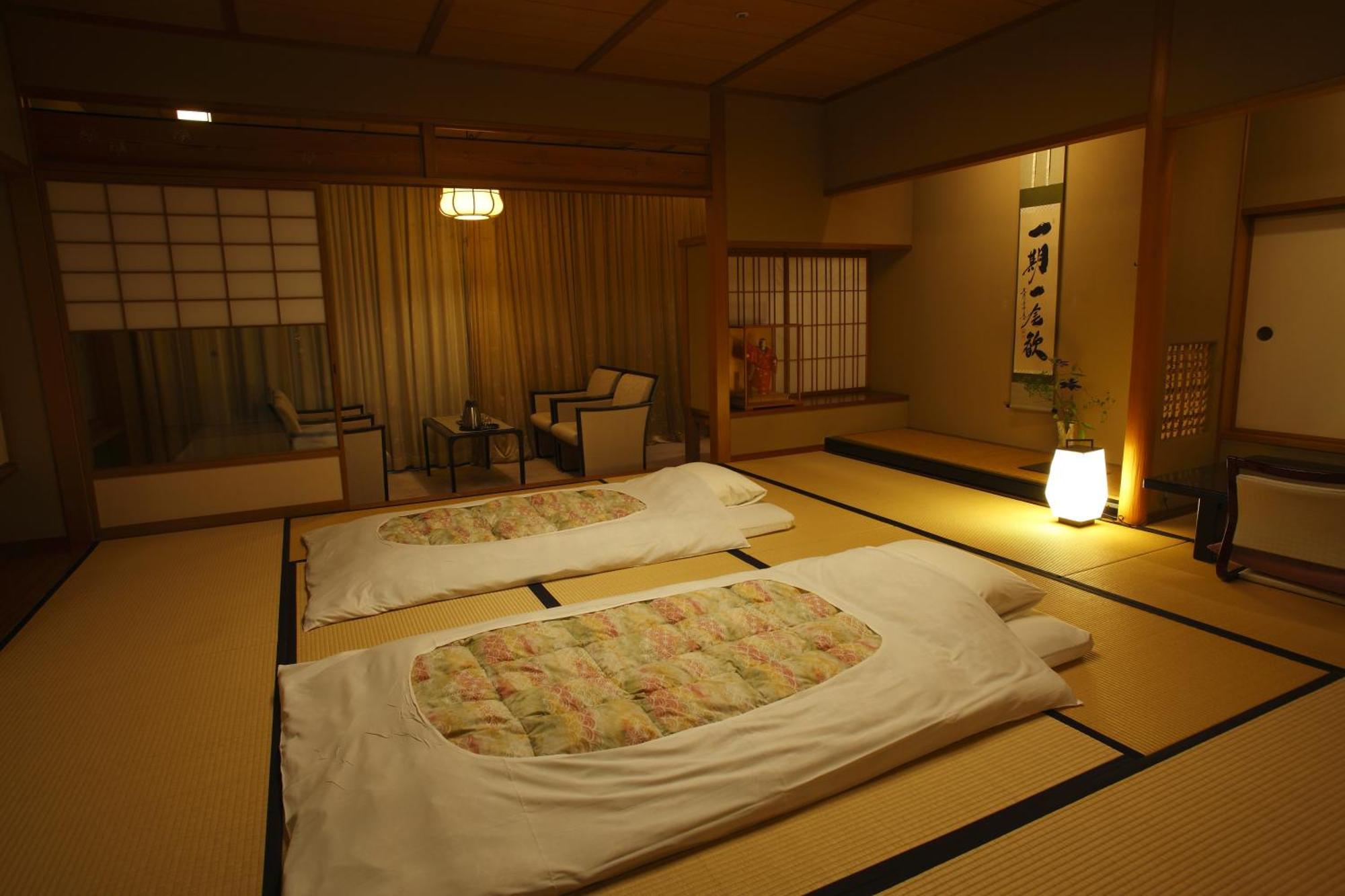 Hotel Wakamizu Takarazuka Habitación foto